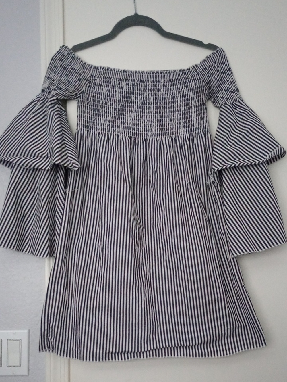 Romeo & Juliet Couture Black and White Striped Off-Shoulder Bell Sleeve Dress S